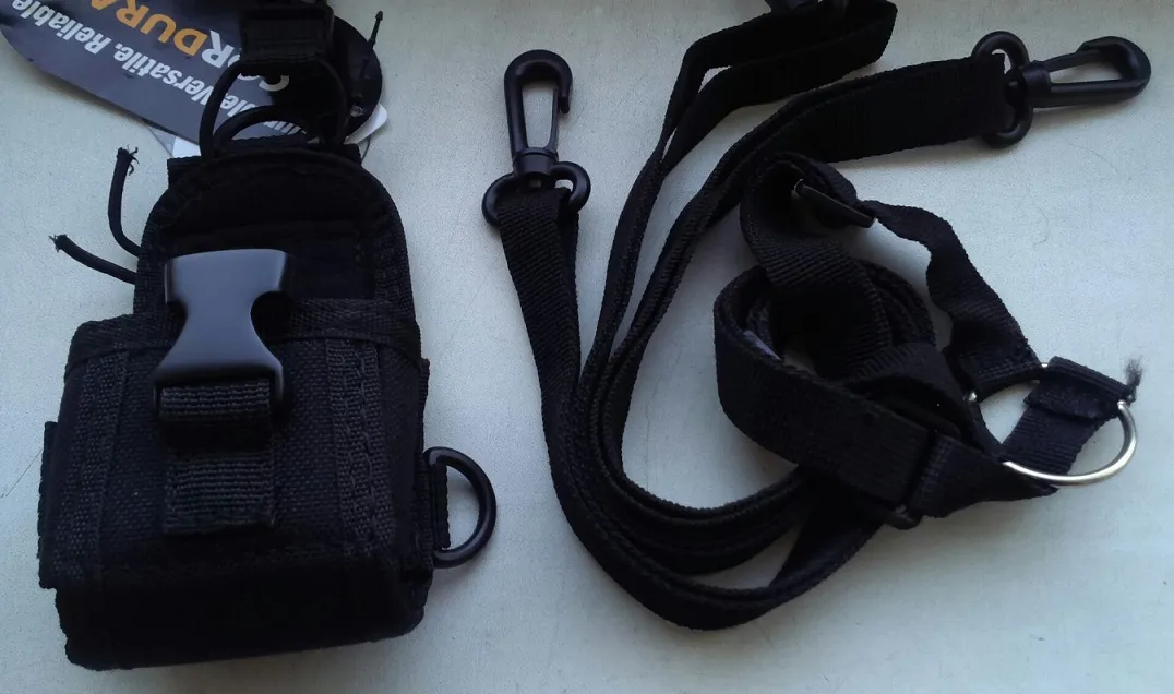 Чохол-кобура Hytera CORDURA з ременем через плече для рацій