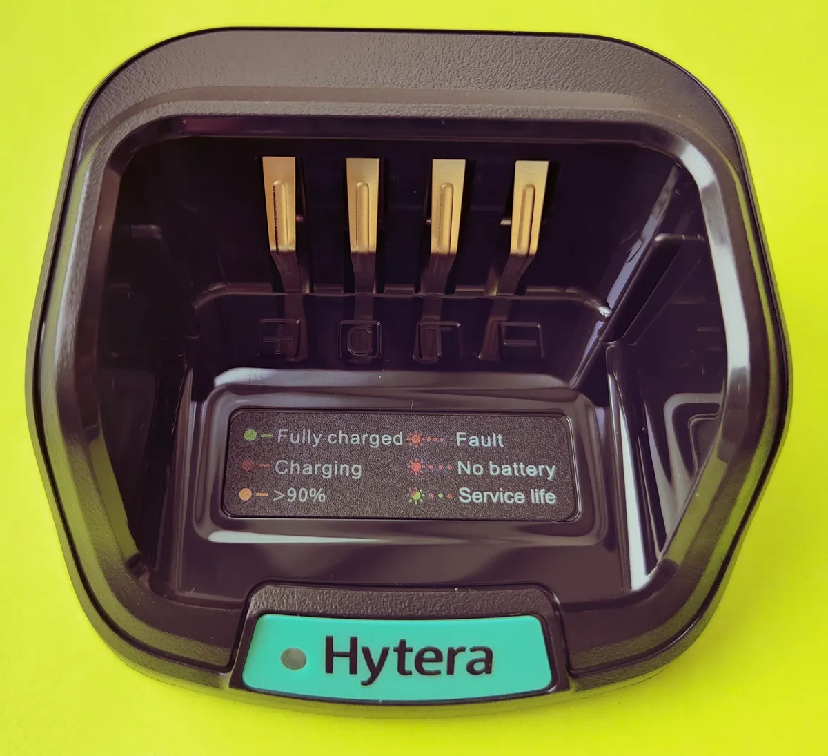 Зарядний пристрій Hytera CH10L30 для BD505/BD305/HP605