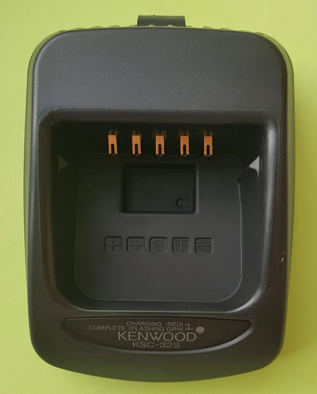 Зарядний пристрій Kenwood KSC-32S (E) для NX-5200/NX-5300