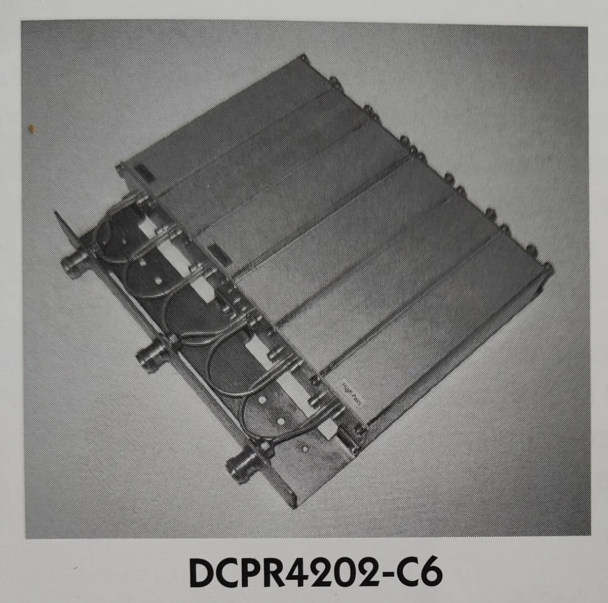 Дуплексер DCPR4202-C6 (400–470 МГц, 150 Вт)