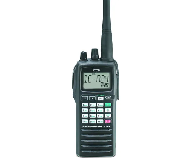 Авіаційна радіостанція Icom IC-A6