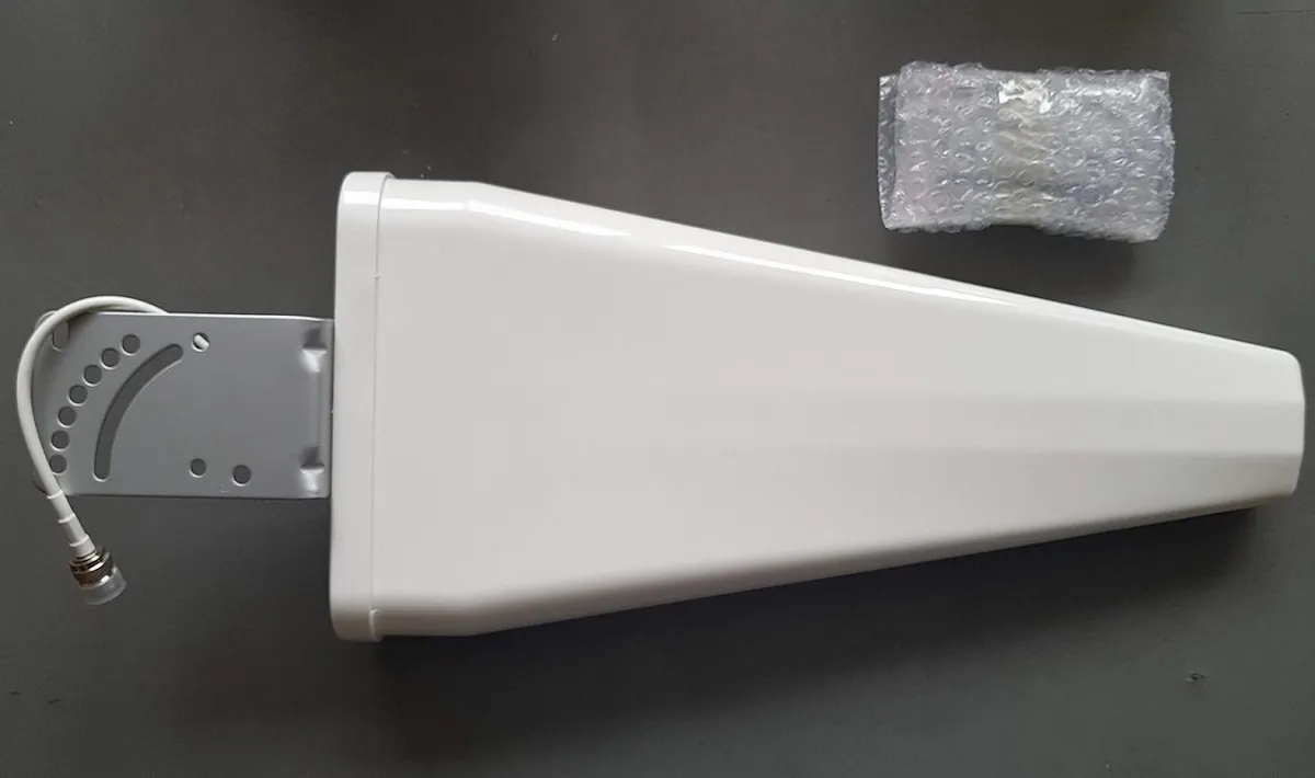 Спрямована антена Lanbowan LDPA ANT0627Y11 (700–2700 МГц)